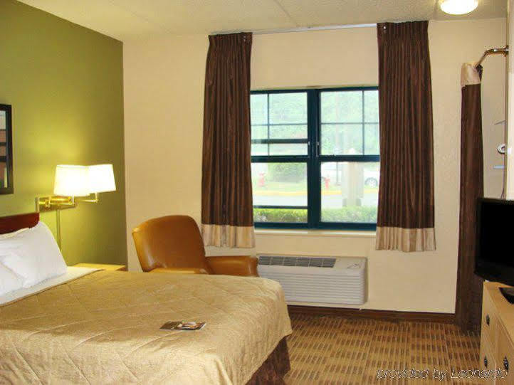 Extended Stay America Suites - Princeton - South Brunswick South Brunswick Terrace Zewnętrze zdjęcie